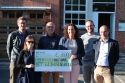 Overhandiging cheque Crelan